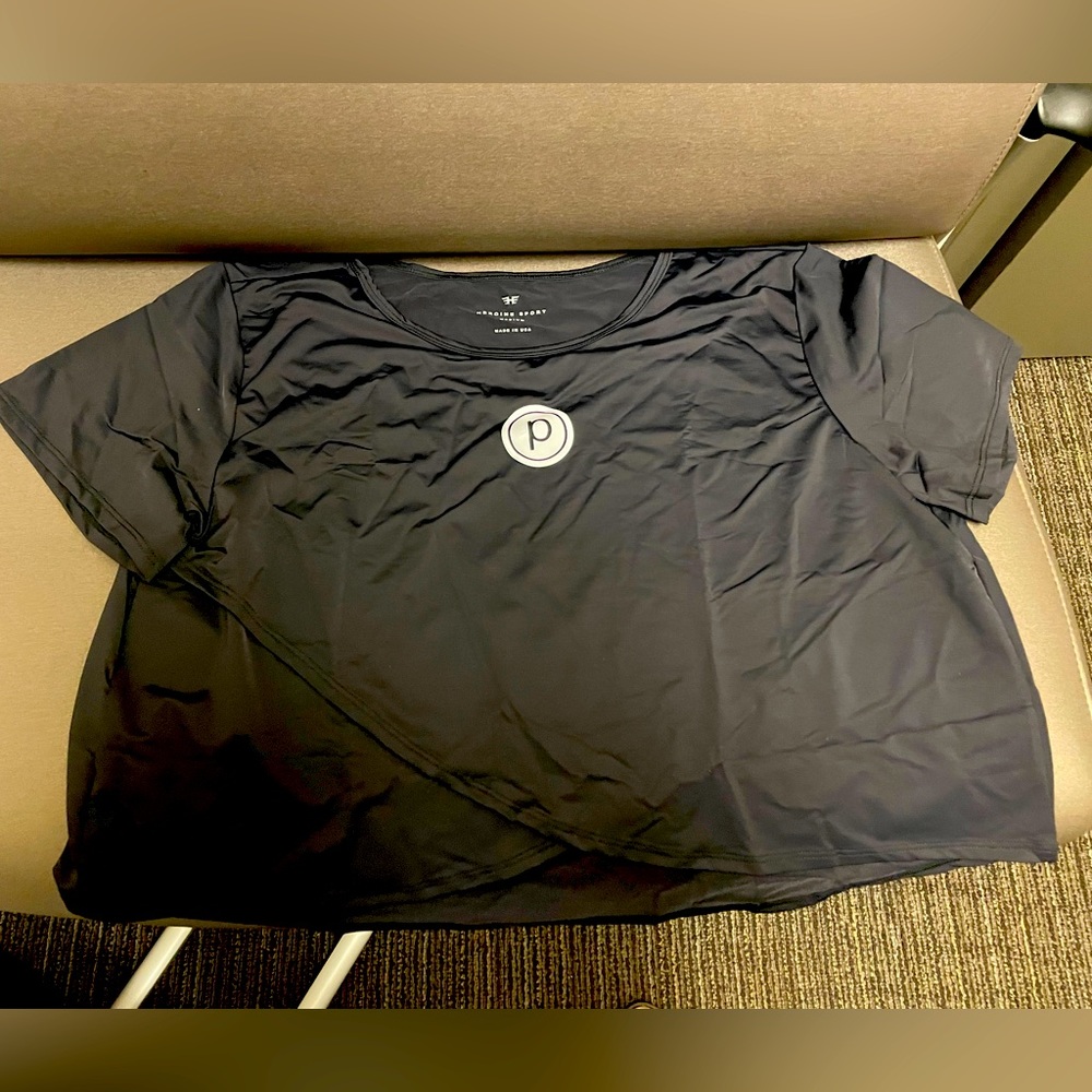NWT PURE BARRE TULIP TEE